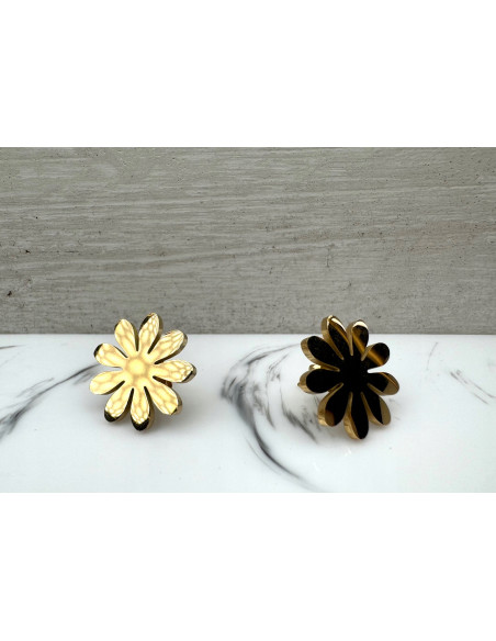Kolczyki KWIATKI stal chirurgiczna Lolita Accessories złote