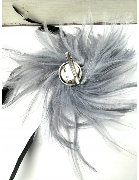 Fascynator na głowę BROSZKA PRZYPINKA Stroik na głowę PIÓRA SZARY