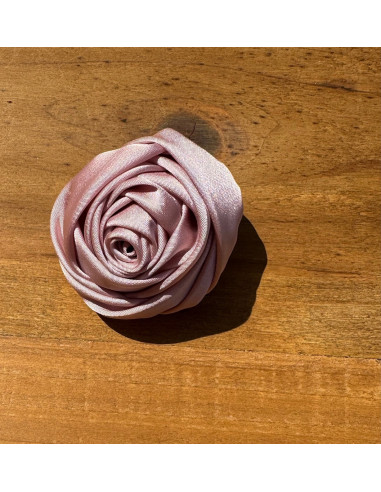 KWIAT RÓŻA Z MATERIAŁU BROSZKA PRZYPINKA...