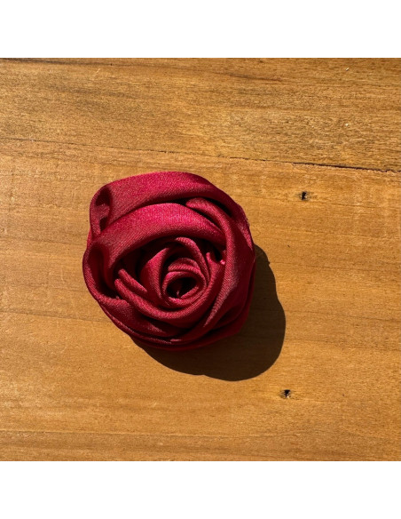 KWIAT Róża Z MATERIAŁU BROSZKA PRZYPINKA PREZENT LOLITA ACCCESSORIES 4.5 cm