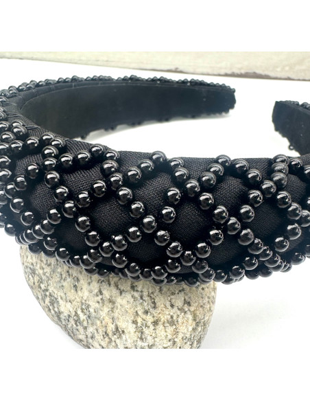 Opaska Fascynator na włosy cała w czarnych perełkach Lolita Accessories