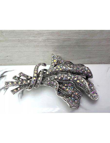 Klasyczna Broszka Brosza stare srebro Lolita Accessories Crystal AB