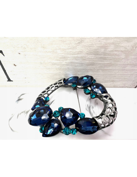 Klasyczna Broszka z niebieskimi kamieniami Lolita Accessories