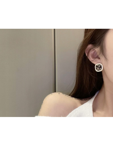 Kolczyki Lolita Accessories Srebrny sztyft "925"