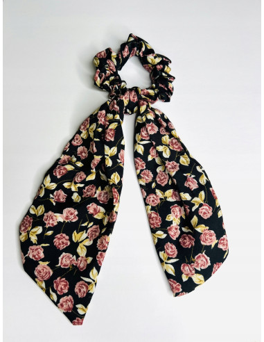 Lolita Accessories gumka do włosów scrunchie z kokardą