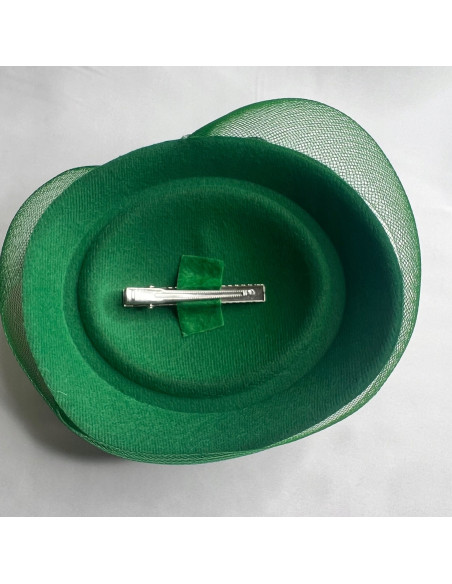 Fascynator na głowę , elegancki Toczek , Stroik zielony