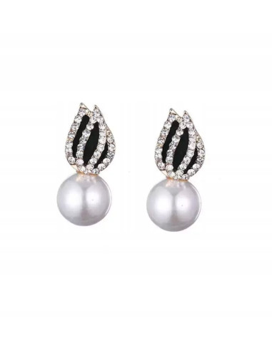 kolczyki z perłami srebrny sztyft 925 Lolita Accessories