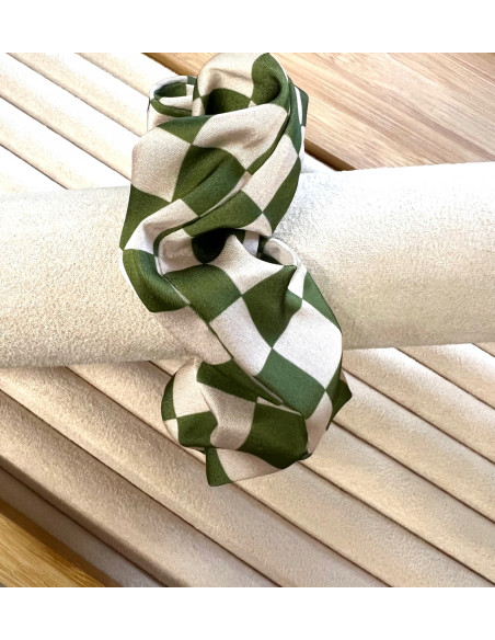 Gumka Duża Scrunchie Satyna Szachownica Lolita Accessories