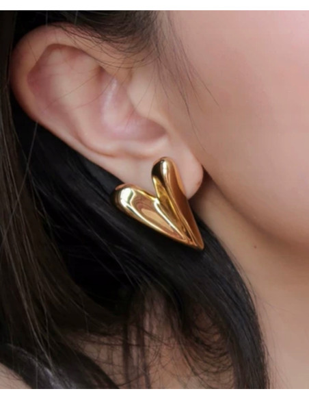 Kolczyki stal chirurgiczna Lolita Accessories złote Serduszko Serce