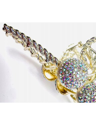 Klamra z cyrkoniami bogato zdobiona Lolita...