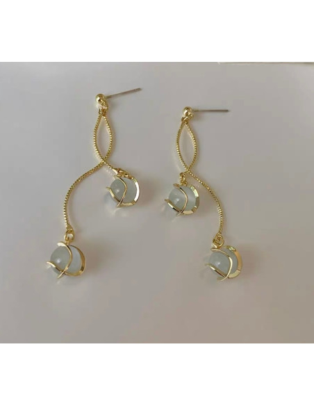 Kolczyk DŁUGIE ŚWIDERKI Z KULECZKAMI Lolita AKCESORIA srebrny sztyft 925