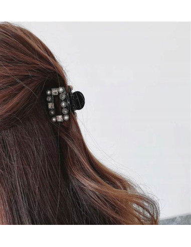 Klamra Lolita Accessories czarna z kamieniami