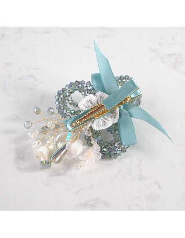 KWIAT z KRYSZTAŁAMI KAMIENIE PRZYPINKA OZDOBA...