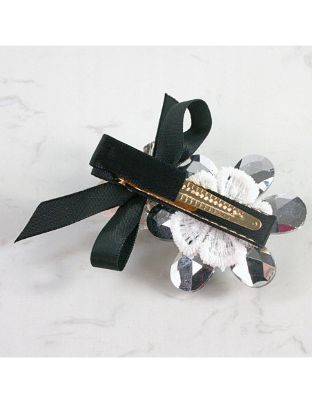 KWIAT RÓŻA z PERŁAMI PRZYPINKA OZDOBA GLAMOUR LOLITA AKCESORIA