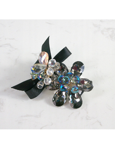 KWIAT z KRYSZTAŁAMI KAMIENIE PRZYPINKA OZDOBA GLAMOUR LOLITA AKCESORIA