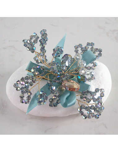 KWIAT z KRYSZTAŁAMI KAMIENIE PRZYPINKA OZDOBA...