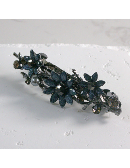 Klamra francuska  3  kwiatki z perłami Lolita akcesoria