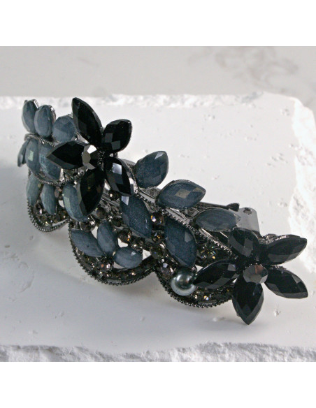 Klamra francuska kwiatek z liśćmi i  perłą Lolita Akcesoria