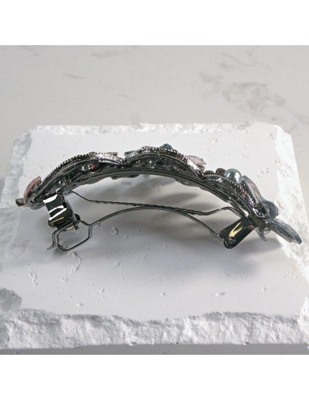 Klamra francuska kwiatek z liśćmi i  perłą Lolita Akcesoria