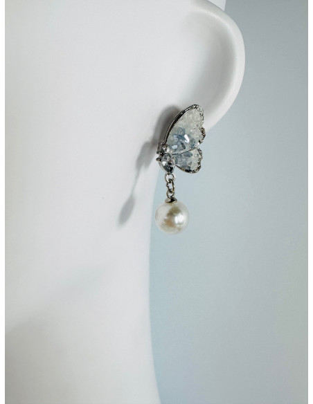 Kolczyki MOTYLKI Z PEREŁKĄ Lolita Accessories srebrny sztyft 925