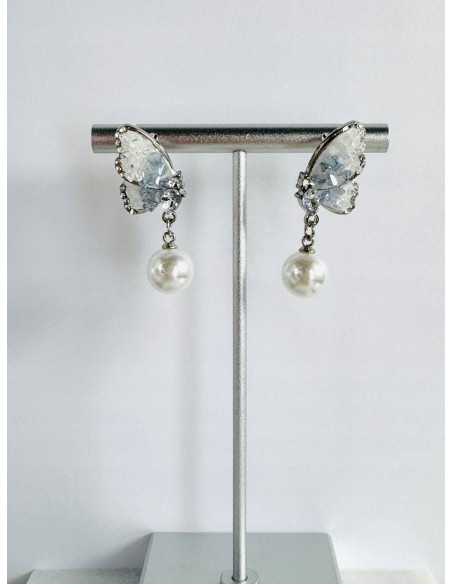 Kolczyki MOTYLKI Z PEREŁKĄ Lolita Accessories srebrny sztyft 925
