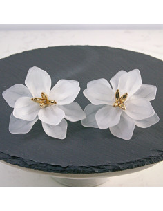 Kolczyki Kwiaty MAXI BIAŁE Lolita Akcesoria 2