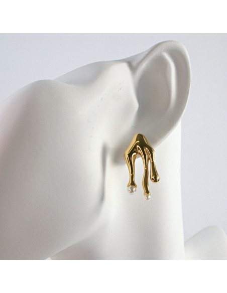 Kolczyki  ze stali chirurgicznej  "CIEKNĄCE" z Perełką  Lolita Akcesoria