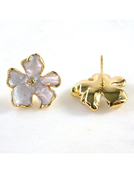 Kolczyki  ze stali chirurgicznej BIAŁE KWIATY  BOHO Lolita Akcesoria