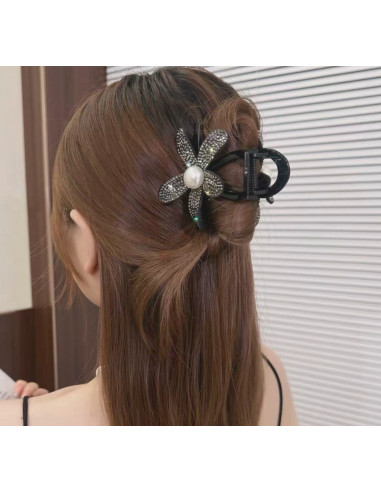 Klamra  Wieczorowa  Połyskujący Crystal AB...