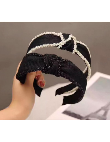 Opaska do włosów supeł CZARNA Z KORALIKAMI...