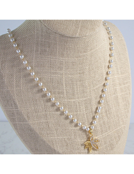 Naszyjnik  łańcuszek  z perłkami perła z zawieszką Lolita Akcesoria