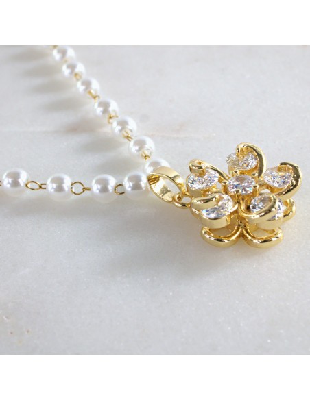 Naszyjnik stal chirurgiczna łańcuszek  z perłkami perła Lolita Akcesoria