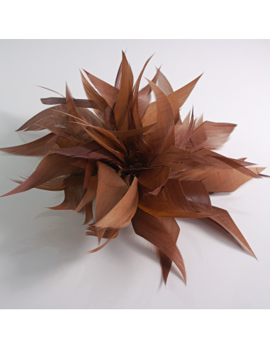 KWIAT Z PIÓR  BROSZKA PRZYPINKA PIÓRA  LOLITA...