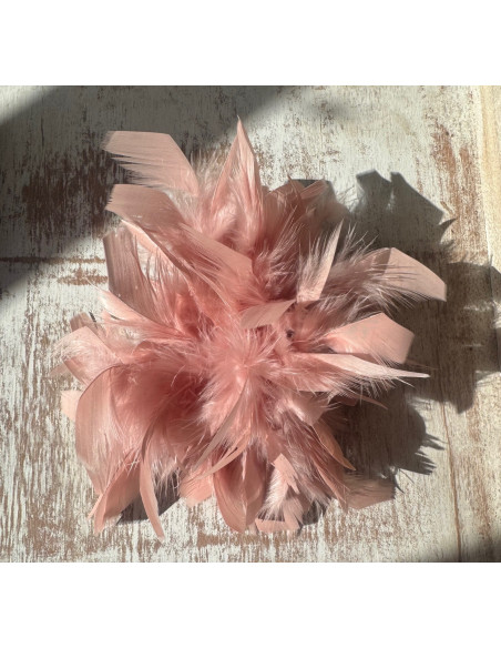 KWIAT Z PIÓR  BROSZKA PRZYPINKA PIÓRA  LOLITA AKCESORIA 16 CM XL