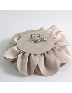 KWIAT Z MATERIAŁU RÓŻA BROSZKA PRZYPINKA LOLITA AKCESORIA... 2