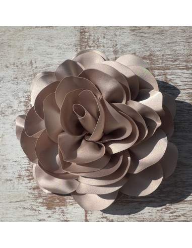 KWIAT Z MATERIAŁU RÓŻA BROSZKA PRZYPINKA LOLITA...