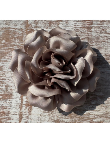 KWIAT Z MATERIAŁU BROSZKA PRZYPINKA LOLITA...