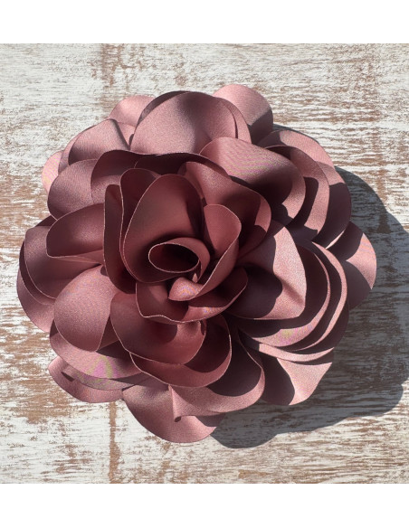 KWIAT Z MATERIAŁU BROSZKA PRZYPINKA LOLITA AKCESORIA 10 CM BRUDNY RÓŻ