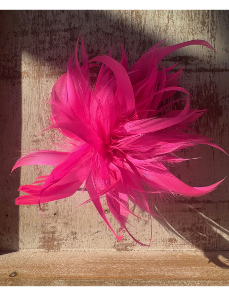 KWIAT Z PIÓR BROSZKA PRZYPINKA PIÓRA LOLITA AKCESORIA 14 CM RÓŻOWY FLUO