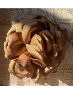 KWIAT Z MATERIAŁU BROSZKA PRZYPINKA LOLITA AKCESORIA 14...