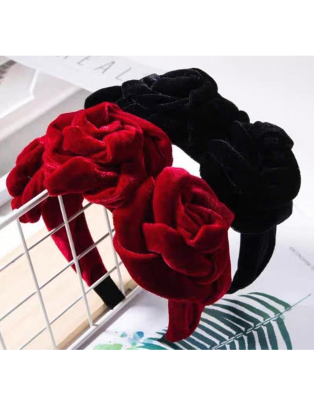 OPASKA DO WŁOSÓW WIANEK Z RÓŻAMI RÓŻE FASCYNATOR CZERWONY AKSAMIT