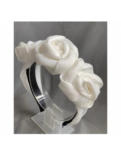 OPASKA DO WŁOSÓW WIANEK Z RÓŻAMI RÓŻE FASCYNATOR BIAŁY