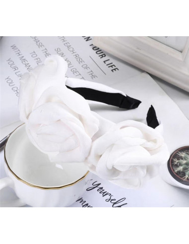 OPASKA DO WŁOSÓW WIANEK Z RÓŻAMI RÓŻE...