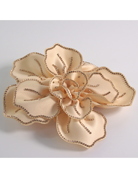 KWIAT Z MATERIAŁU RÓŻA BROSZKA PRZYPINKA LOLITA AKCESORIA 15 CM ECRU