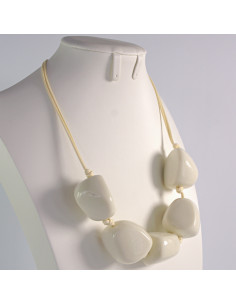 Naszyjnik kamienie ecru w stylu BOHO Lolita Akcesoria 2