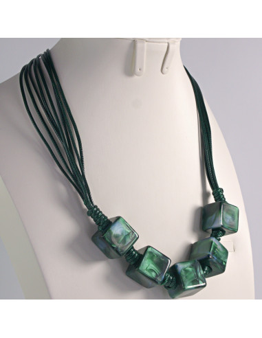 Naszyjnik na sznurku z koralikami w stylu BOHO...