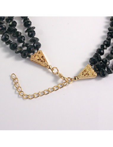 Naszyjnik potrójny czarne kamienie z koralikami...