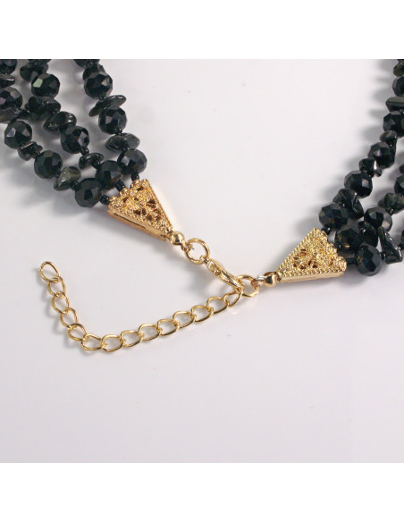 Naszyjnik potrójny czarne kamienie z koralikami Lolita Akcesoria