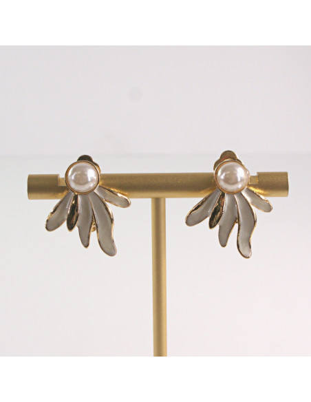 Klipsy do Uszu Lolita Accessories Klips do Ucha KWIATKI Z PEREŁKAMI PEREŁY