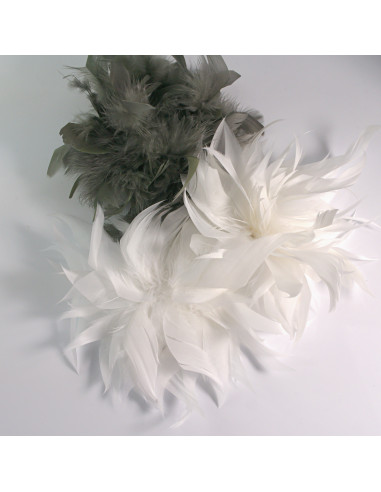 KWIAT Z PIÓR BROSZKA PRZYPINKA PIÓRA LOLITA...